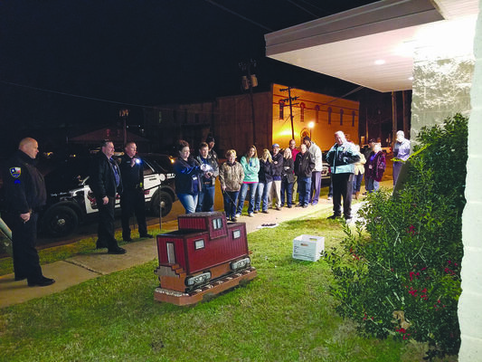 Photo by Josie Fox
Members of the Rusk Citizens Police Academy fire TAZERs during a class at the Rusk Public Library.